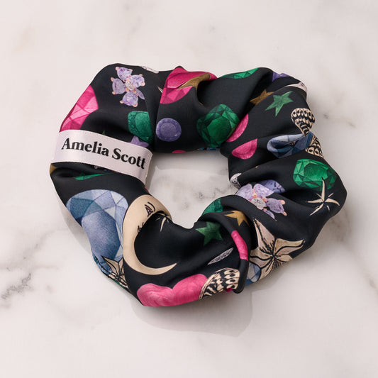 Amelia Icon Print Scrunchie Black