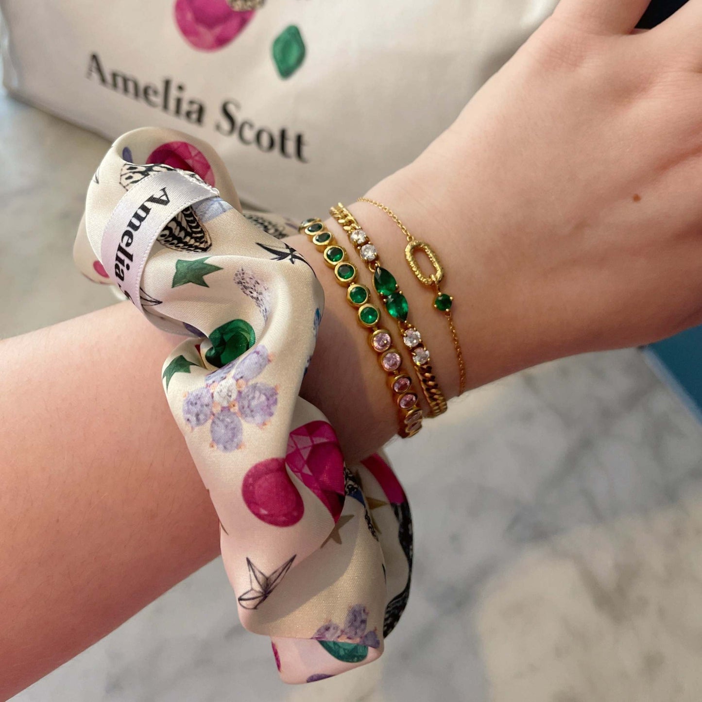 Amelia Icon Print Scrunchie Cream