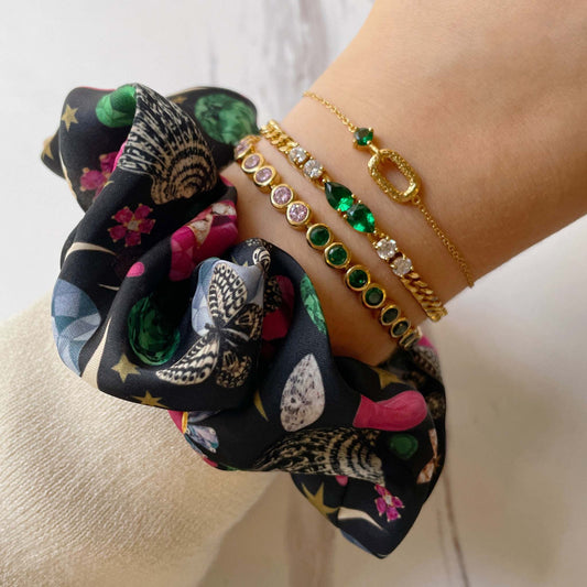 Amelia Icon Print Scrunchie Black